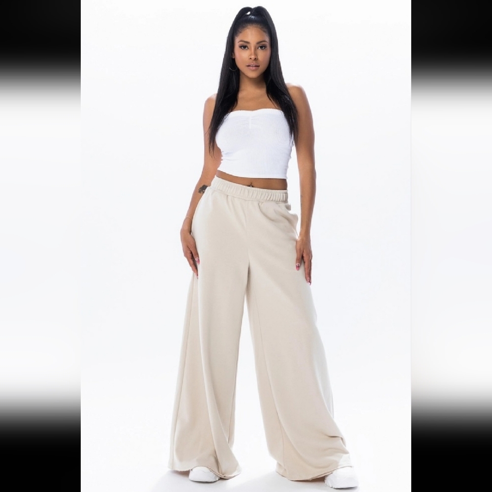 NWT KIKI WIDE LEG SWEATPANTS, CREAM, VARIOUS SIZES